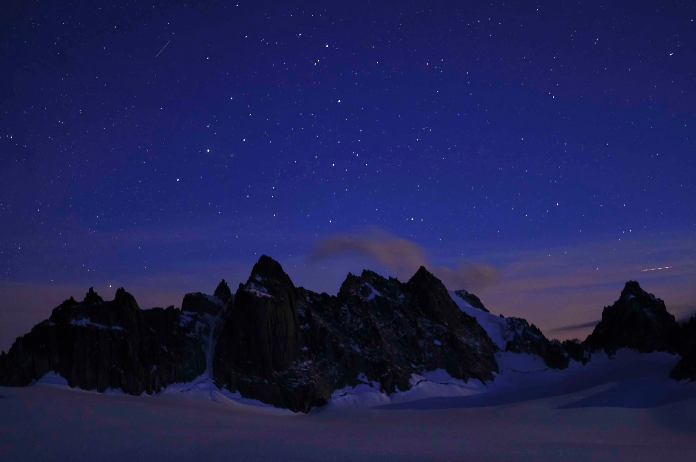 Aiguilles Dorées de nuit, Massif du Mont Blanc